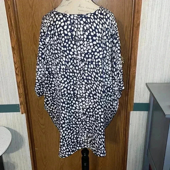 Adrienne Blouse - Picture 2 of 3